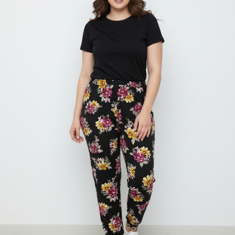 Bobbie Brooks Black Floral Leggings Size S Soft Faux Suede NWT